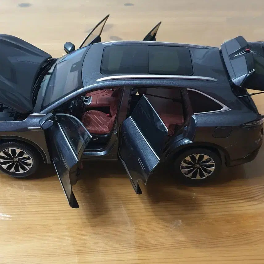 [SOLD OUT] SUV차량 CS75 다이캐스트 메탈