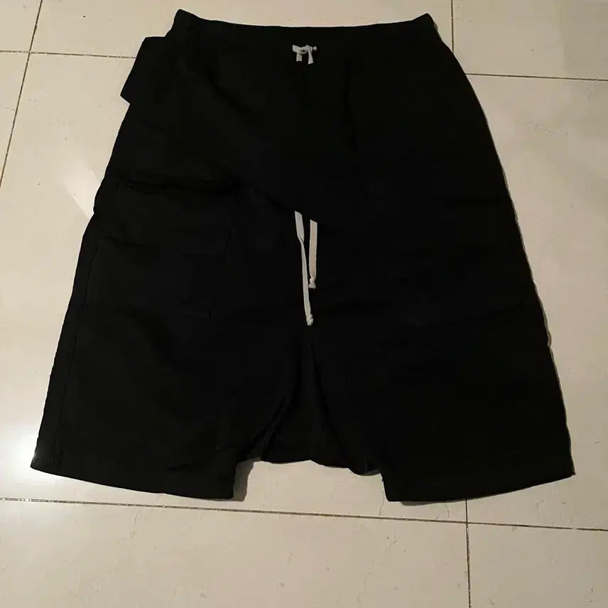 [SOLD OUT] 릭오웬스 멤피스 숏츠 반바지 mu