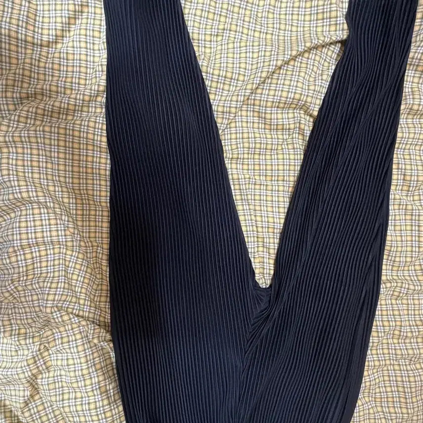 [BUNJANG] Homme Plissé ISSEY MIYAKE JF044 Monthly Color Pants Black / 옴므플리세26년04월 먼슬리 컬러JF044팬츠(새상품)팝니다.