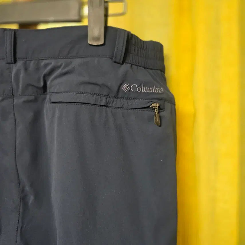 [BUNJANG] Columbia 7/10 Shorts / 콜롬비아7부 반바지36