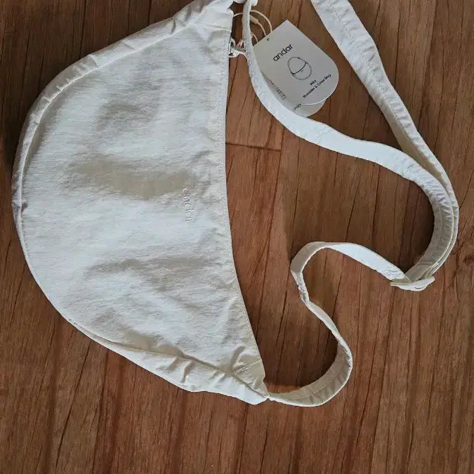 [BUNJANG] Andar Mini Hobo Bag / 안다르 미니 호보백