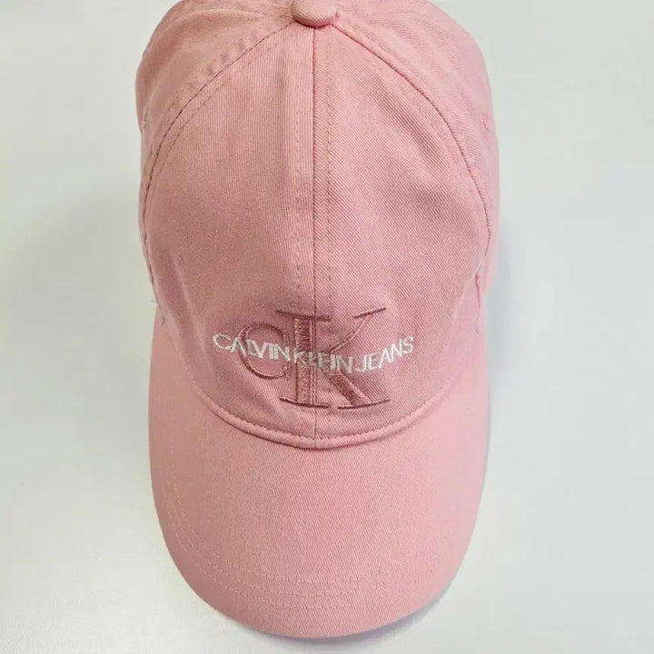 [SOLD OUT] 캘빈클라인진 핑크 볼캡 OS