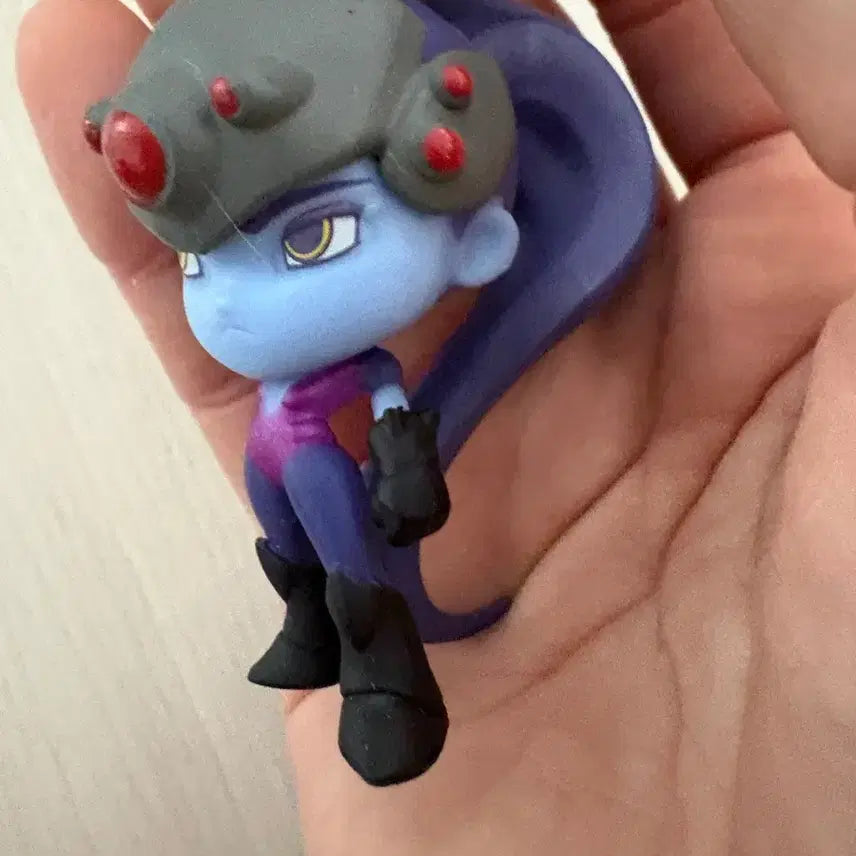 [BUNJANG] Overwatch Widowmaker Keychain / 오버워치 위도우 메이커 키링