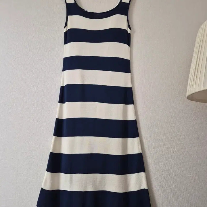 [BUNJANG] Hansum System Mini Cami Dress / [한섬시스템] 끈나시 미니 원피스