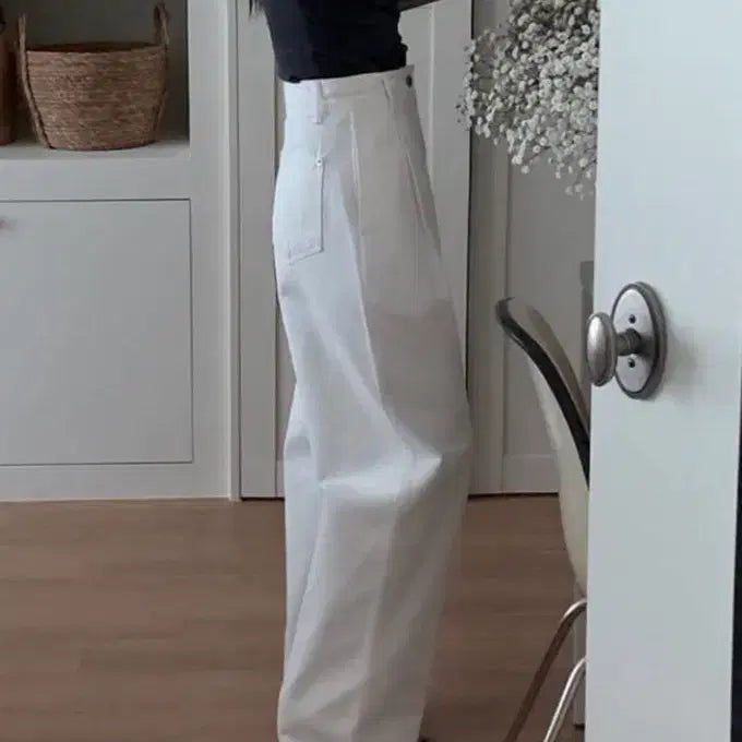 [BUNJANG] 게드 one pintuck straight jeans - white / 게드 one pintuck straight jeans - white