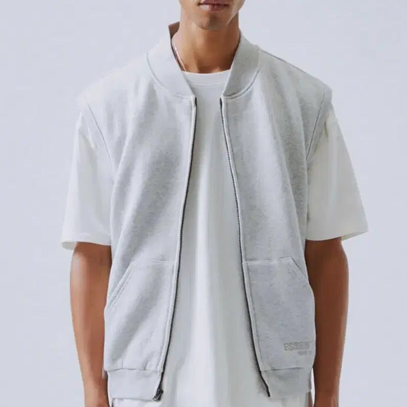 [BUNJANG] Fear of God Essentials Sweat Vest &amp; Pants Bundle / 피오갓 에센셜 스웻 베스트 팬츠(일괄)