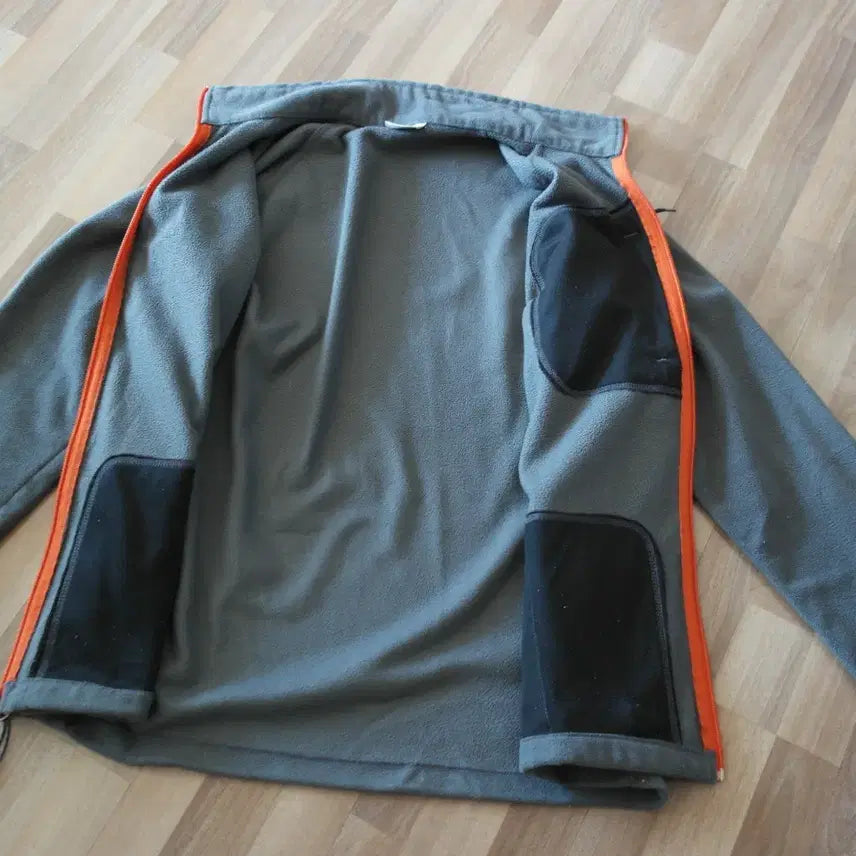 [BUNJANG] Columbia Zip-up Jacket (Size 110) / 콜롬비아집업/110사이즈/최상급