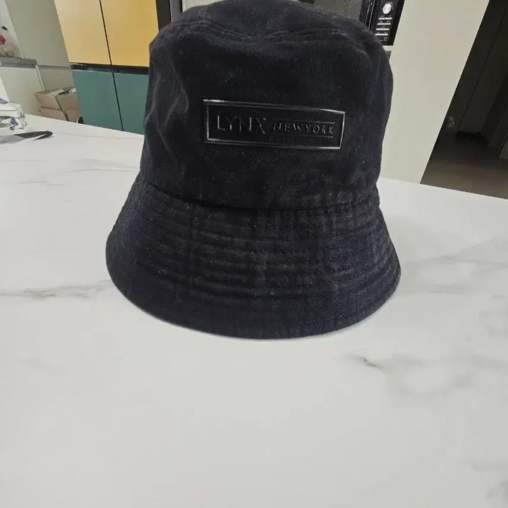 [BUNJANG] LYNX NEWYORK Black Bucket Hat / LYNX NEWYORK 블랙 버킷햇