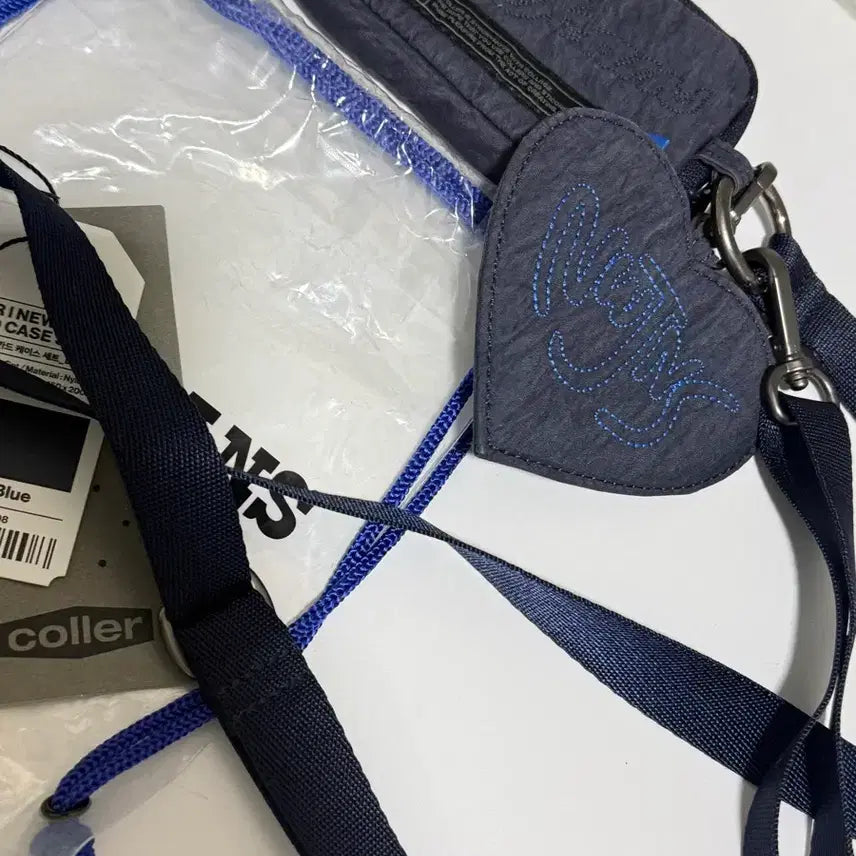 [BUNJANG] NewJeans Card Wallet Navy / 뉴진스 꼴레 카드지갑 네이비 원가이하