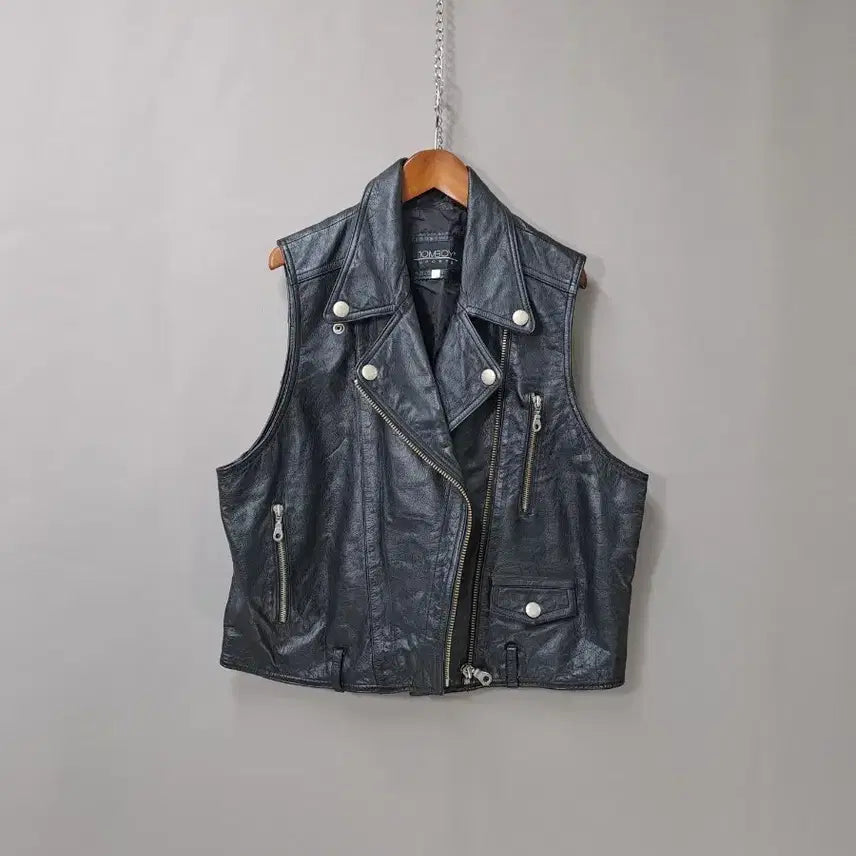 [BUNJANG] Tomboy Black Real Cowhide Leather Vest / 톰보이 블랙 리얼 소가죽 조끼 베스트