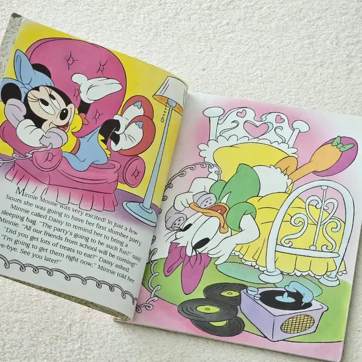 [BUNJANG] Disney Vintage Minnie Mouse Book / 디즈니 빈티지 미니마우스 책