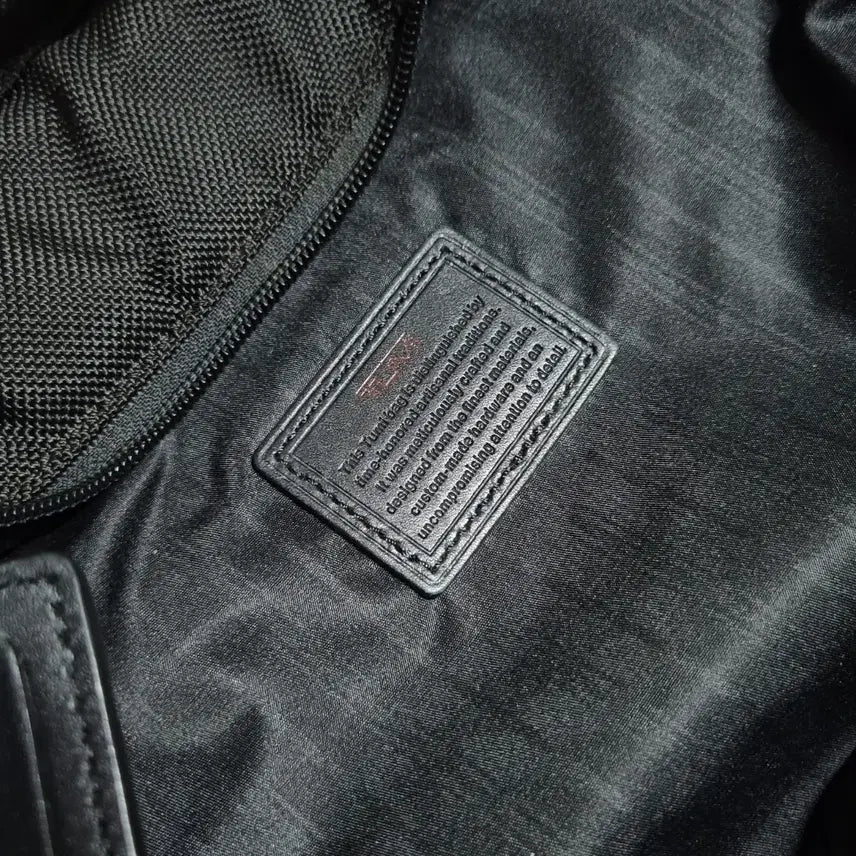 [BUNJANG] TUMI Alpha Ballistic Black Backpack / 투미 TUMI 알파 방탄블랙 백팩 캐리어장착 2way