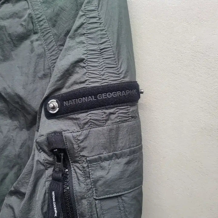 [BUNJANG] National Geographic Bomber Jacket Green M / 내셔널지오그래픽 봄버 자켓 그린M