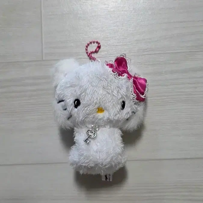 [SOLD OUT] 산리오 헬로키티 챠미키티 키링