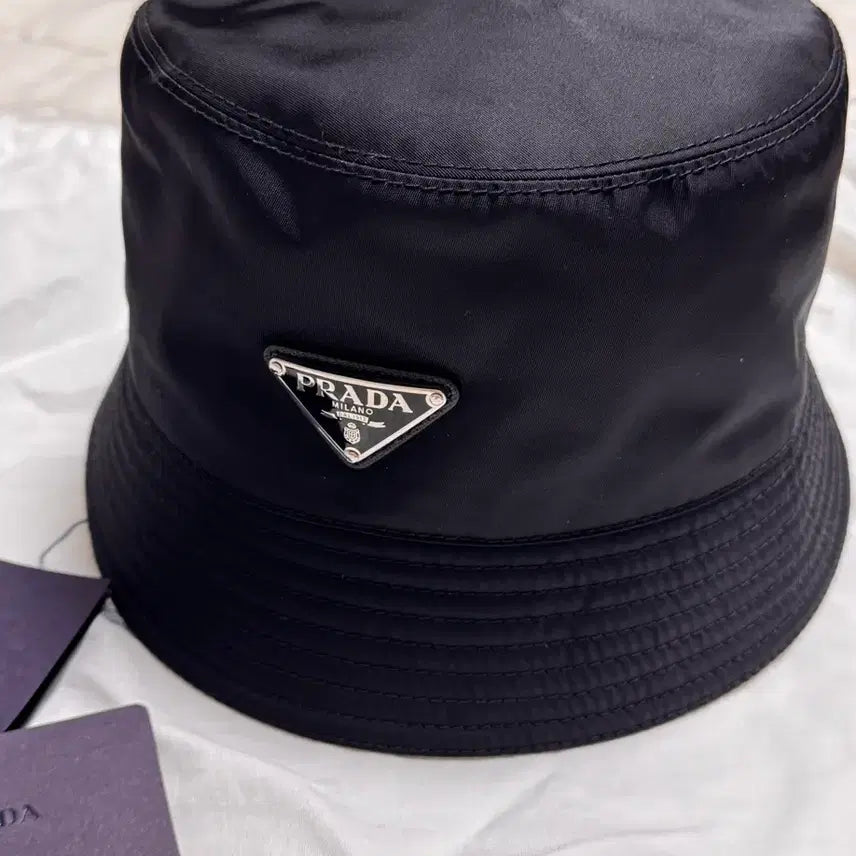 [BUNJANG] Prada Re-Nylon Bucket Hat - L Size / 프라다 정품 리나일론 버킷햇L