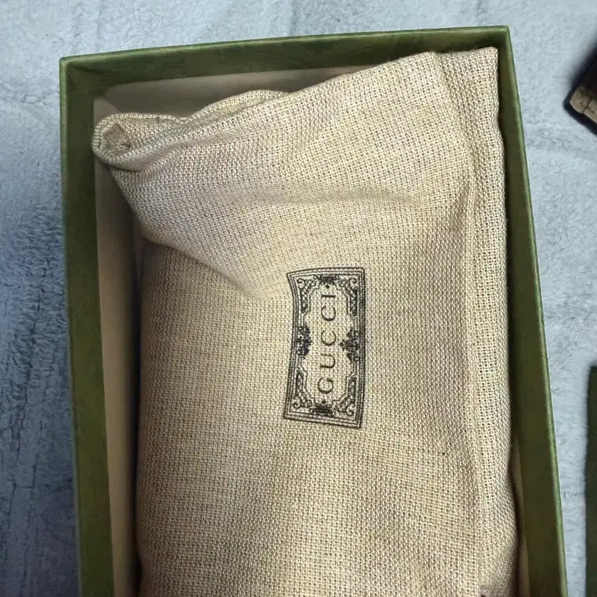 [BUNJANG] Gucci Dionysus AirPods Pro Case / 정품 )구찌 디오니서스 에어팟 프로 케이스