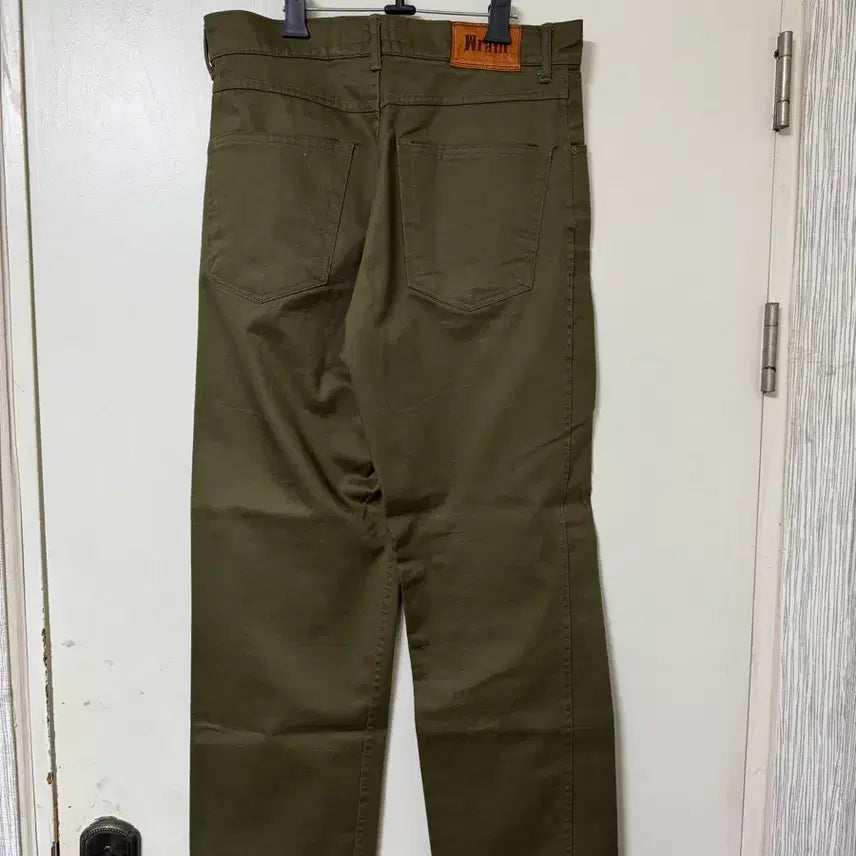 [BUNJANG] Wrath Chino Olive Trousers / [30] Wrath 뤠쓰 치노 올리브