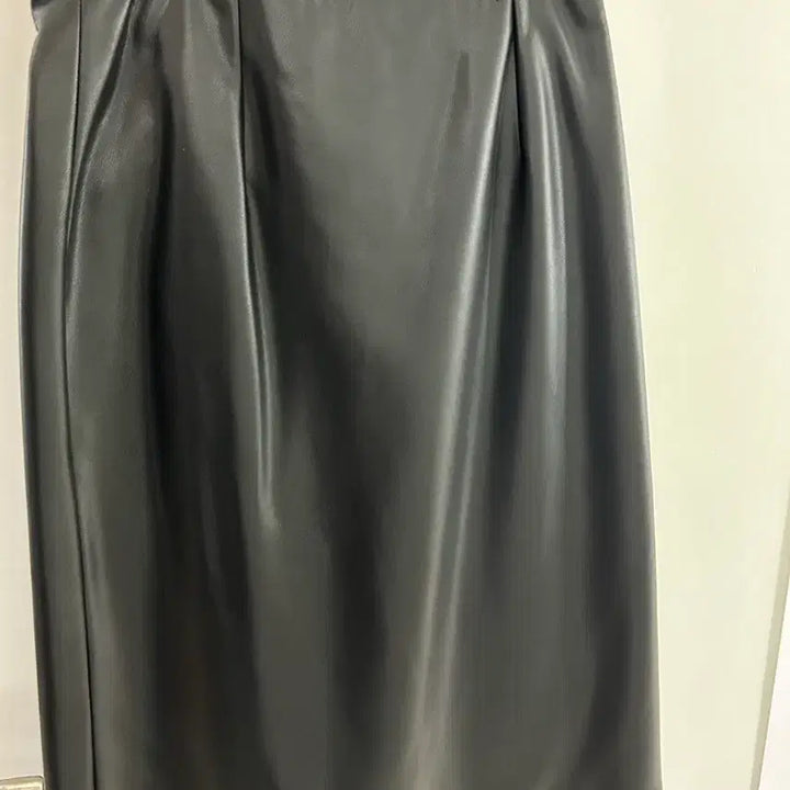 [BUNJANG] Modestmood Leather Midi Skirt / (새상품) 모데스트무드 레더 스커트