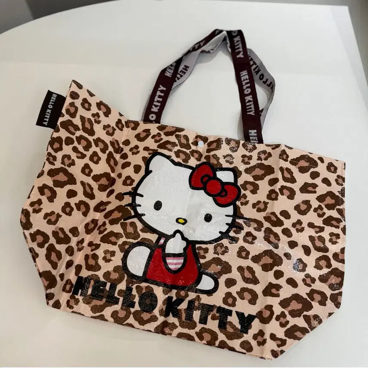 [SOLD OUT] 헬로키티 호피 레오파드 타포린백 새상품