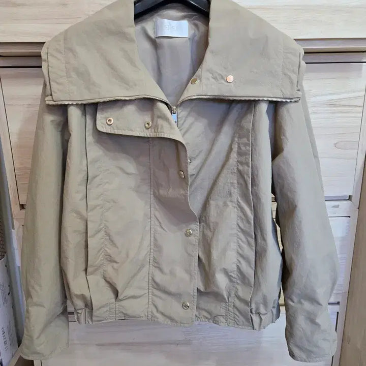 [BUNJANG] SJSJ Beige Point Collar Jumper / sjsj점퍼
