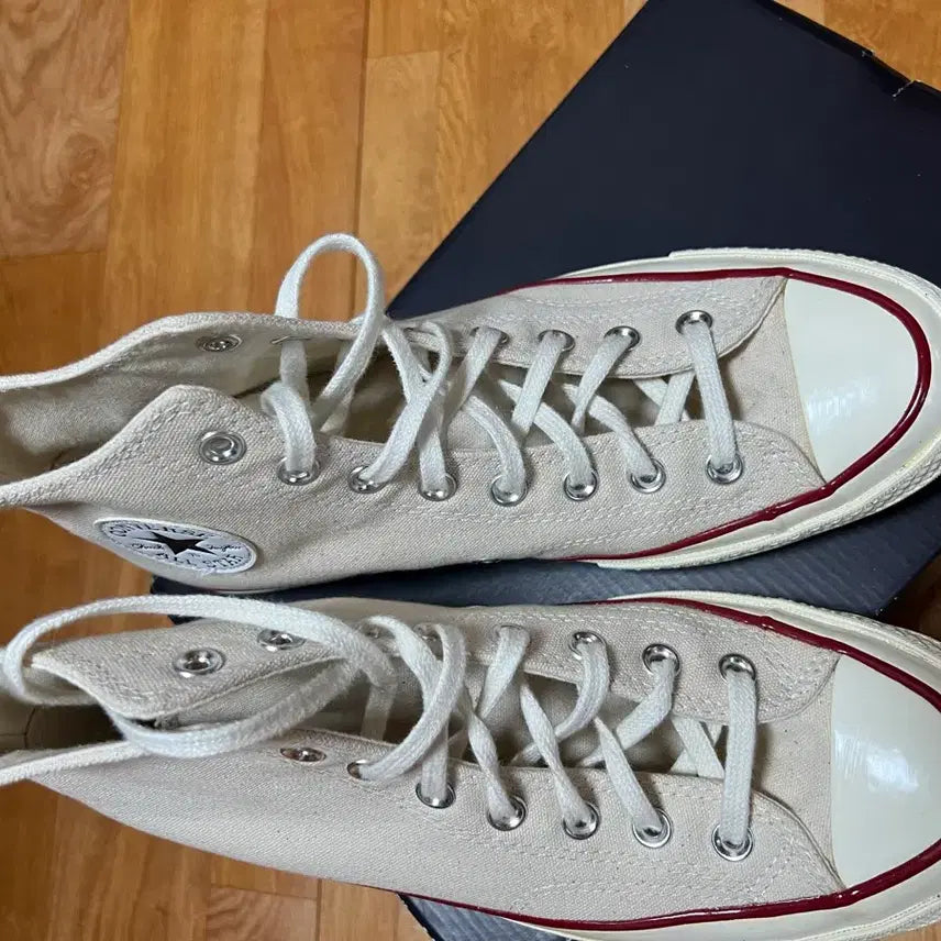 [SOLD OUT] 컨버스 척테일러 70 하이 265사이느 팝니다