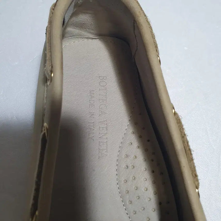 [SOLD OUT] 정품. 보테가베네타 ㅡ240.