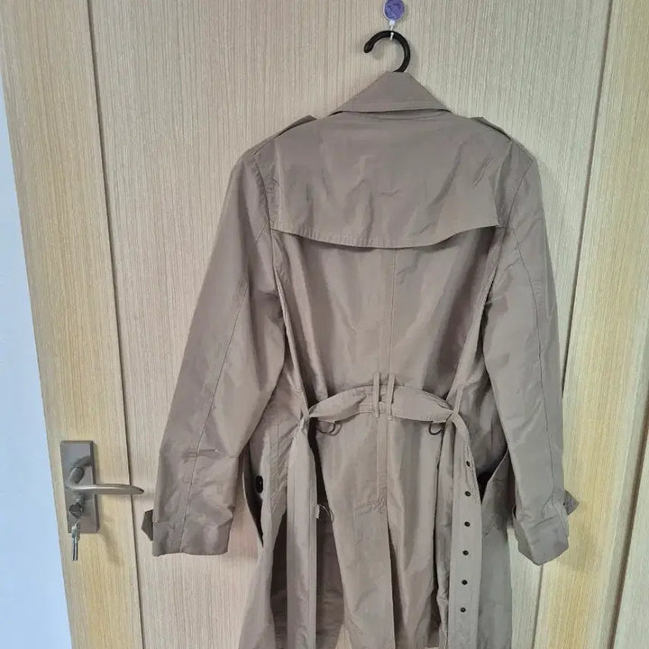 [SOLD OUT] 버버리 베이지 트렌치 코트