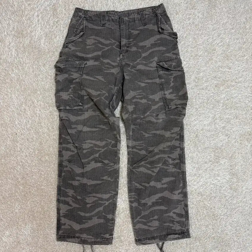 [BUNJANG] VIVASTUDIO Camo Cargo Pants / 비바스튜디오 카모 카고 바지