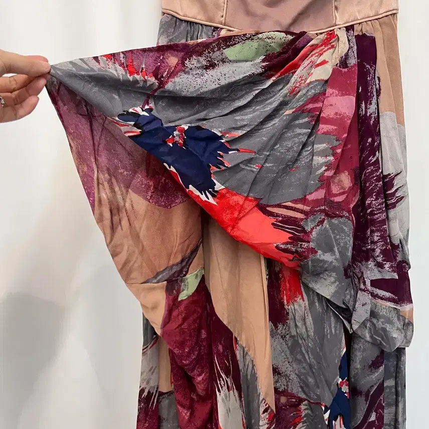 [SOLD OUT] Tibi 플라워 패턴 뷔스티에 원피스 실크100