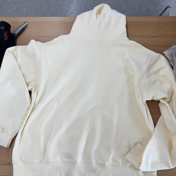 [BUNJANG] Sansan Ivory Hooded Sweatshirt / 산산 후드티 후디