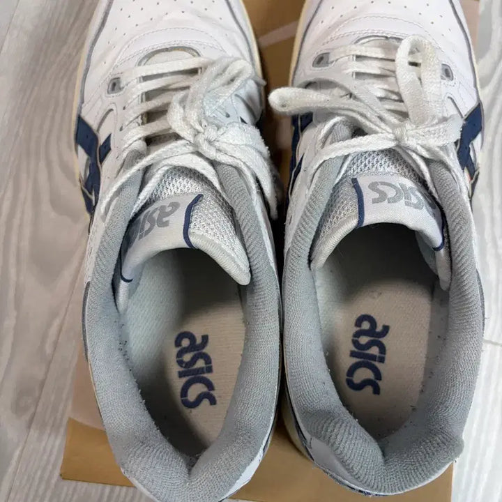 [BUNJANG] Asics EX89 White/Navy Sneakers / 아식스 EX89 (270)