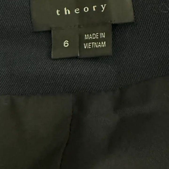 [SOLD OUT] 띠어리 네이비 랩 드레스