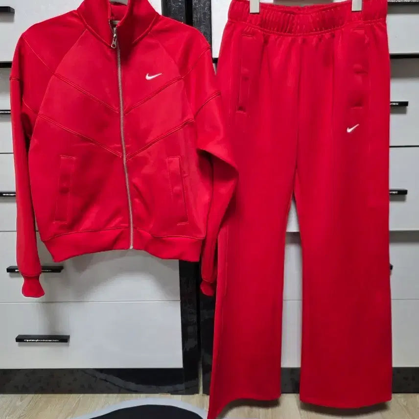 [BUNJANG] Nike Red Training Set / 나이키 레드 트레이닝복 세트