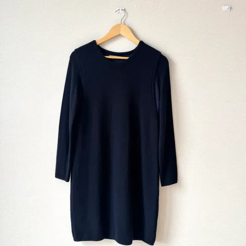 [BUNJANG] BCBG Dark Navy Wool Knit Dress / (상태좋음) BCBG 다크네이비 울 100% 봄가을 니트 원피스 55