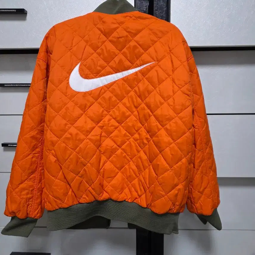 [BUNJANG] Nike Reversible Bomber Jacket / 나이키 카키색 리버시블 봄버 자켓