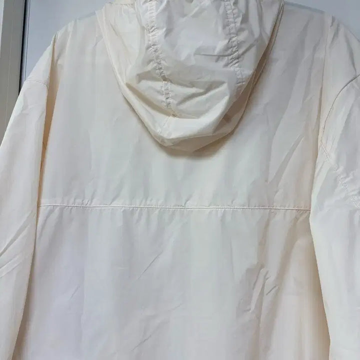 [SOLD OUT] 예일 패커블 윈드브레이커 크림아이보리 L