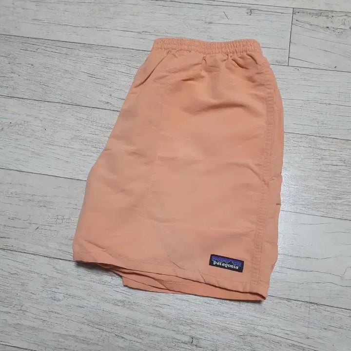 [SOLD OUT] 파타고니아 배기스5인치 L