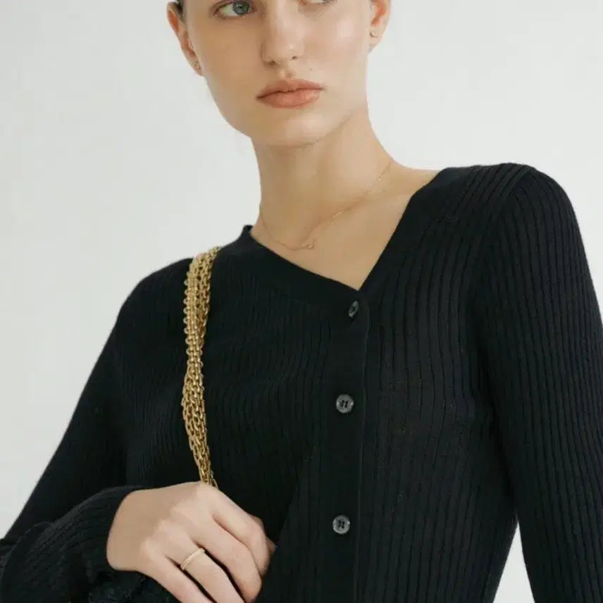 [BUNJANG] Sie Oblique Button Knit Black / 시에 sie 오블리크 버튼 니트 블랙