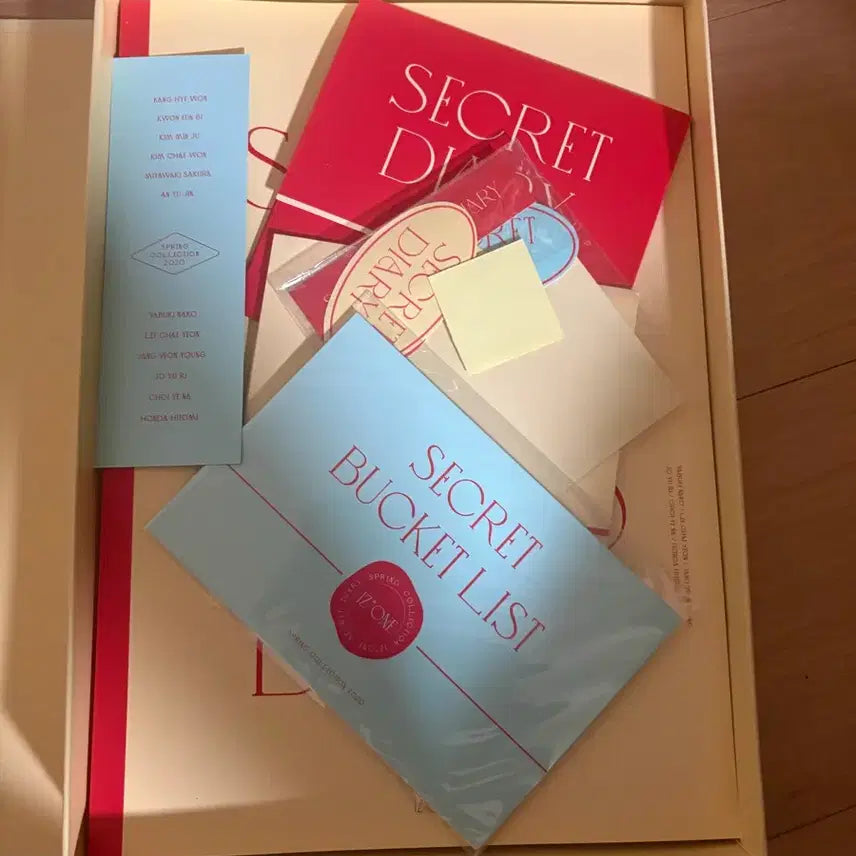 [BUNJANG] IZ*ONE Secret Diary 2020 Spring Collection / 아이즈원 Secret Diary 2020 스프링 컬렉션