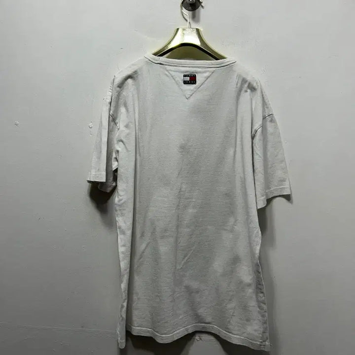 [SOLD OUT] 타미진스 흰색 반팔 티셔츠 S