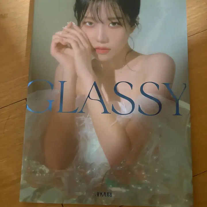 [BUNJANG] JOYURI Glassy Album / 조유리 JOYURI glassy 앨범
