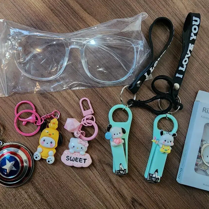 [BUNJANG] Pochacco Assorted Set / 키링, 손톱깎이, 안경 포차코 7종 일괄