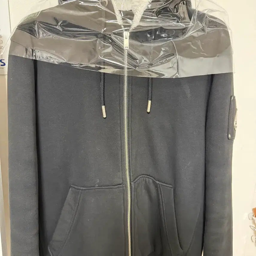 [SOLD OUT] 무스너클 버니스웨터