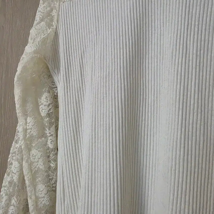 [BUNJANG] Wego Lace T-Shirt / 일본 wego 레이스 티셔츠