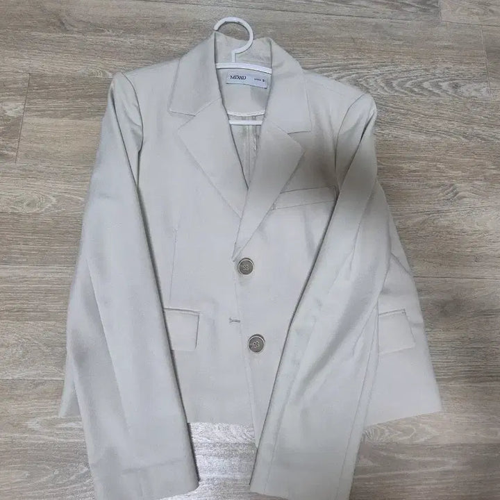 [BUNJANG] Mixxo Tailored Crop Jacket / 미쏘 테일러드 크롭 자켓