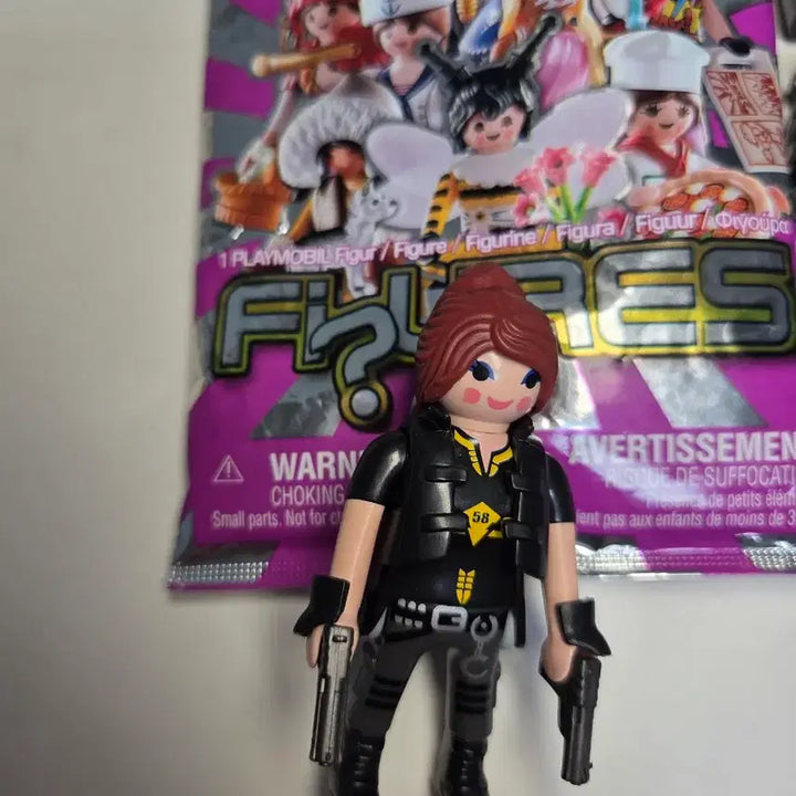 [BUNJANG] Playmobil Female Special Forces Unsealed Figure / 플레이모빌 22 여자 특공대 개봉 미조립 판매합니다.