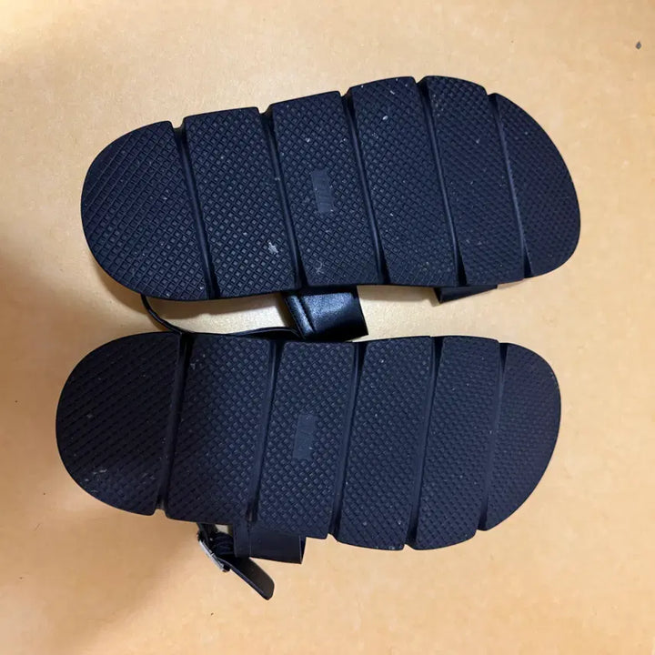 [BUNJANG] Sixfit One-Strap Strap Sandals Black Size 270 / [270] 식스핏 스트랩 샌들 3YD ONE-STRAP