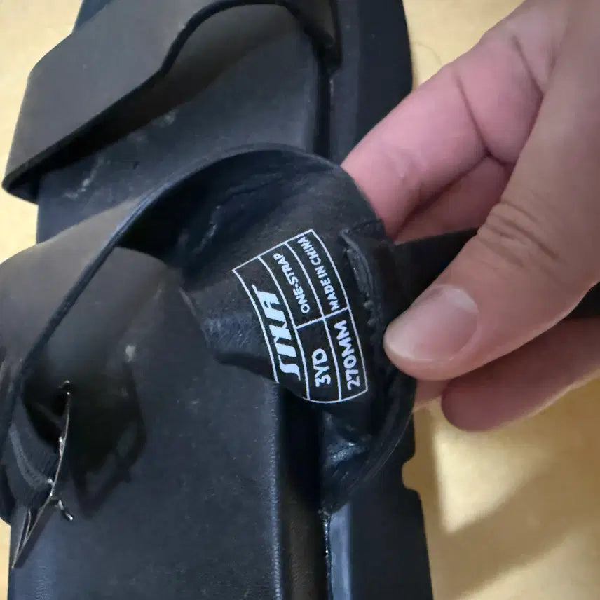 [BUNJANG] Sixfit One-Strap Strap Sandals Black Size 270 / [270] 식스핏 스트랩 샌들 3YD ONE-STRAP