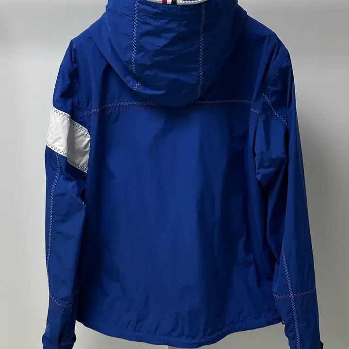 [SOLD OUT] [4] 몽클레어 후드 바람막이 자켓 (2회착용)