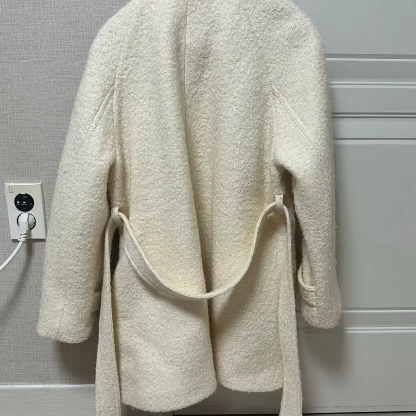 [BUNJANG] Premium Boucle Half Coat / 프리미엄 부클 하프코트